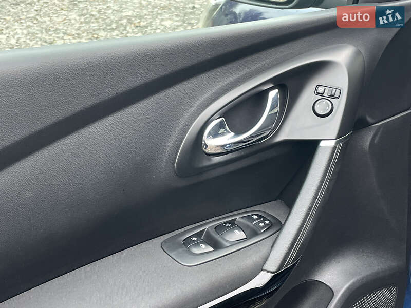 Внедорожник / Кроссовер Renault Kadjar 2017 в Киеве