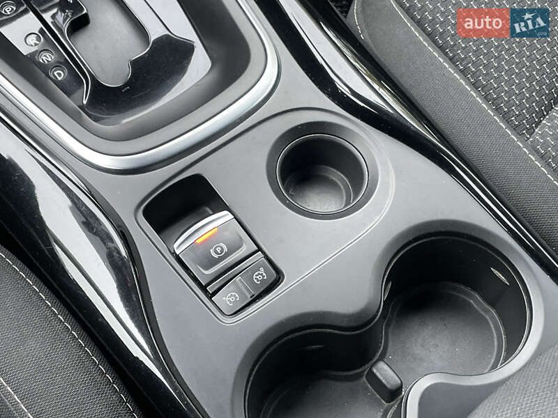 Внедорожник / Кроссовер Renault Kadjar 2017 в Киеве