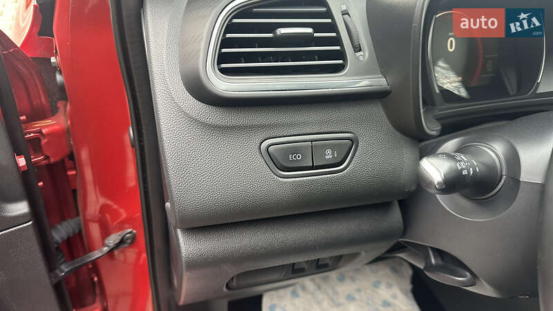 Внедорожник / Кроссовер Renault Kadjar 2016 в Черновцах фото 17 Внедорожник / Кроссовер Renault Kadjar 2016 в Черновцах