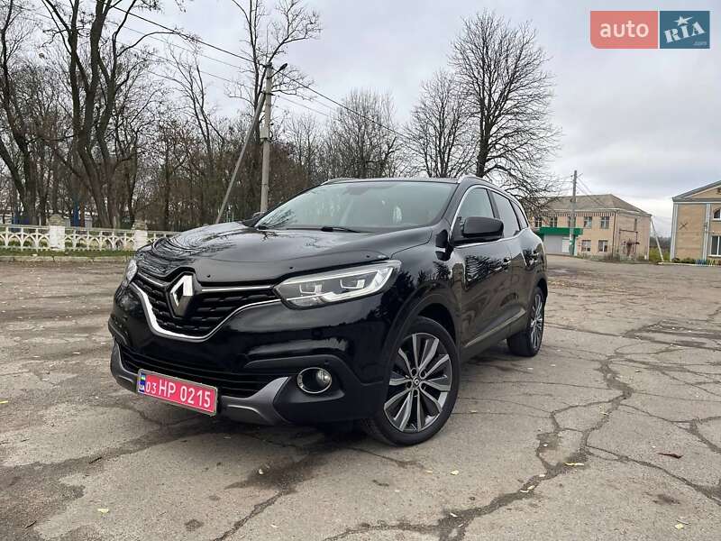 Внедорожник / Кроссовер Renault Kadjar 2016 в Новоархангельске
