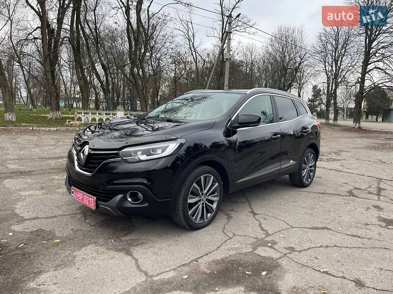 Внедорожник / Кроссовер Renault Kadjar 2016 в Новоархангельске