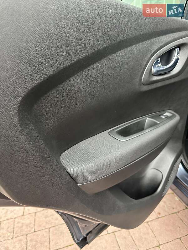 Внедорожник / Кроссовер Renault Kadjar 2018 в Стрые