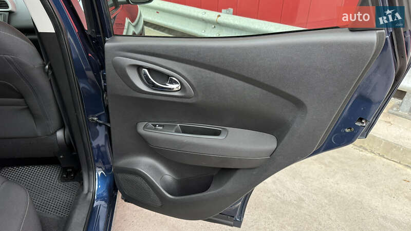 Позашляховик / Кросовер Renault Kadjar 2016 в Києві фото 47 Позашляховик / Кросовер Renault Kadjar 2016 в Києві