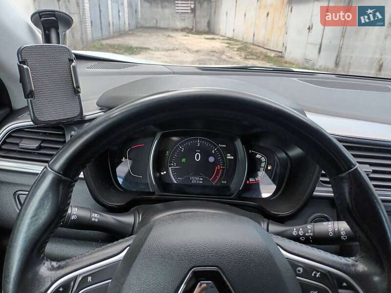 Внедорожник / Кроссовер Renault Kadjar 2016 в Киеве фото 4 Внедорожник / Кроссовер Renault Kadjar 2016 в Киеве