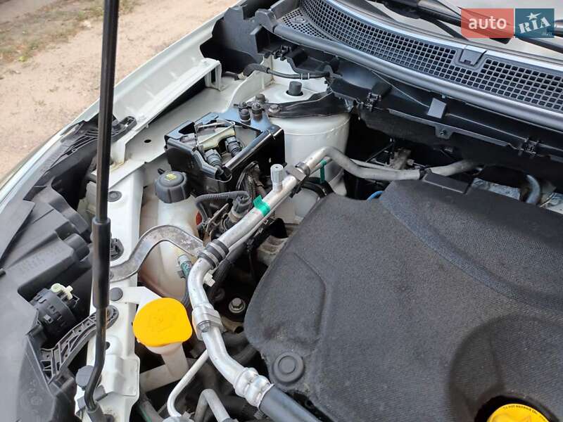 Внедорожник / Кроссовер Renault Kadjar 2016 в Киеве фото 17 Внедорожник / Кроссовер Renault Kadjar 2016 в Киеве