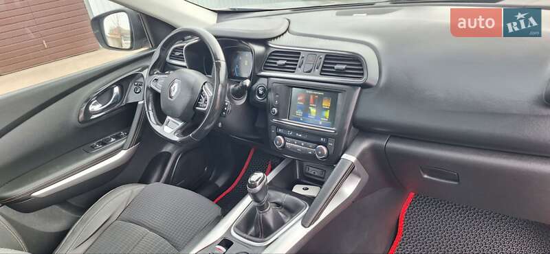 Внедорожник / Кроссовер Renault Kadjar 2017 в Новоархангельске фото 60 Внедорожник / Кроссовер Renault Kadjar 2017 в Новоархангельске