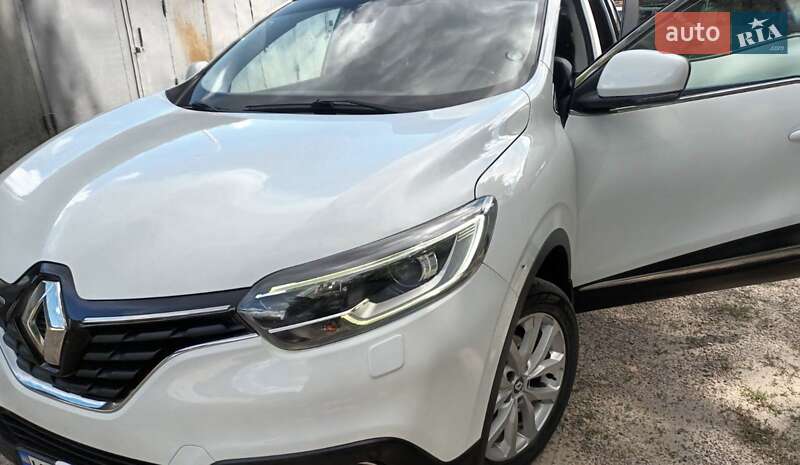 Внедорожник / Кроссовер Renault Kadjar 2016 в Киеве фото 19 Внедорожник / Кроссовер Renault Kadjar 2016 в Киеве