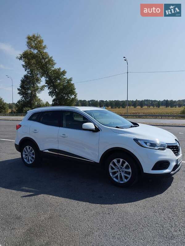 Внедорожник / Кроссовер Renault Kadjar 2019 в Ромнах
