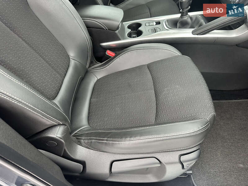 Внедорожник / Кроссовер Renault Kadjar 2015 в Радивилове