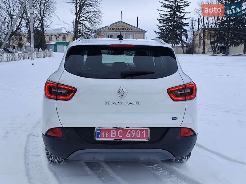 Внедорожник / Кроссовер Renault Kadjar 2016 в Новоархангельске