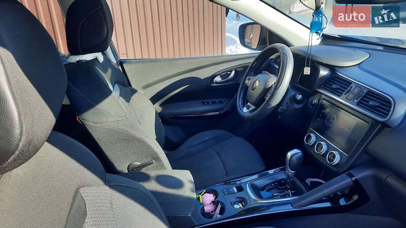 Внедорожник / Кроссовер Renault Kadjar 2020 в Первомайске