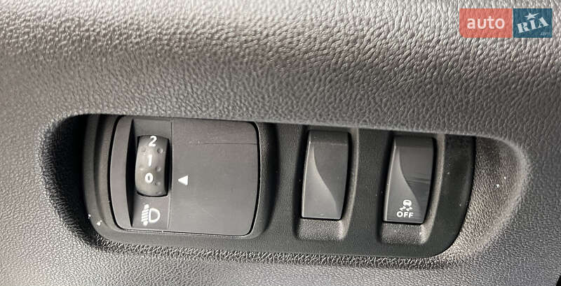 Внедорожник / Кроссовер Renault Kadjar 2015 в Самборе фото 75 Внедорожник / Кроссовер Renault Kadjar 2015 в Самборе