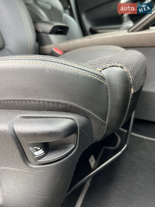 Внедорожник / Кроссовер Renault Kadjar 2015 в Самборе фото 100 Внедорожник / Кроссовер Renault Kadjar 2015 в Самборе