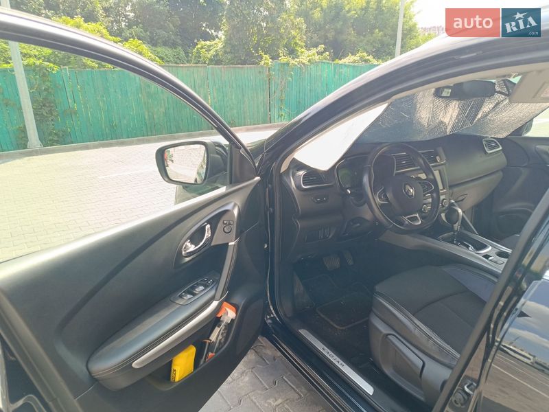 Внедорожник / Кроссовер Renault Kadjar 2017 в Вишневом фото 4 Внедорожник / Кроссовер Renault Kadjar 2017 в Вишневом