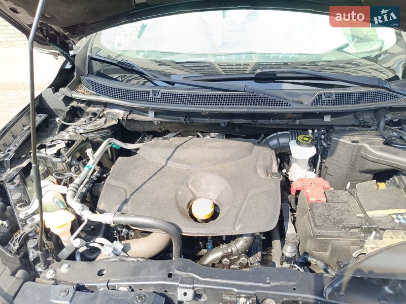 Внедорожник / Кроссовер Renault Kadjar 2017 в Вишневом фото 8 Внедорожник / Кроссовер Renault Kadjar 2017 в Вишневом