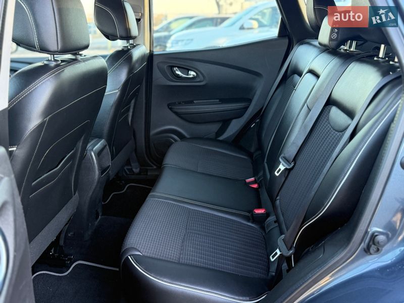 Внедорожник / Кроссовер Renault Kadjar 2017 в Ровно