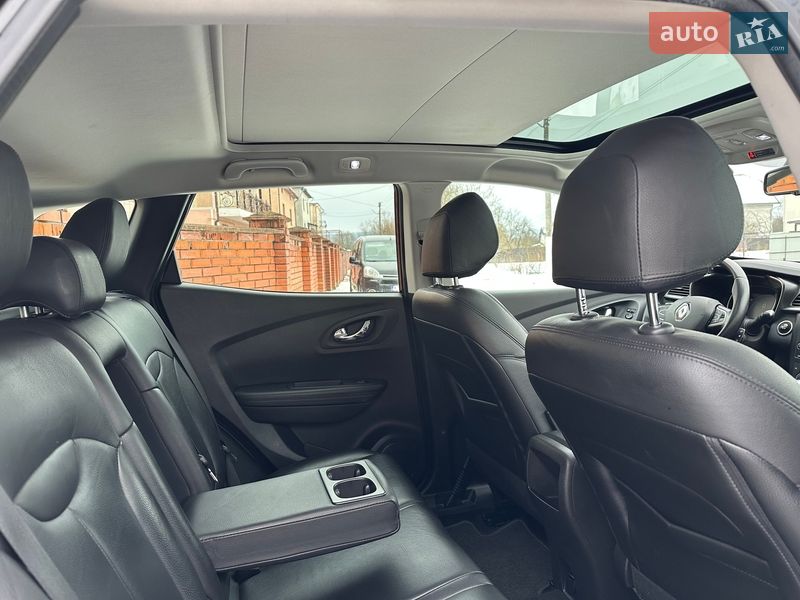 Внедорожник / Кроссовер Renault Kadjar 2017 в Ивано-Франковске