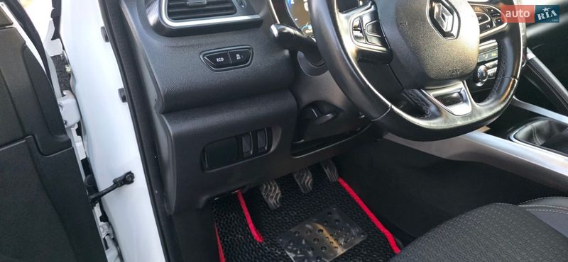 Позашляховик / Кросовер Renault Kadjar 2016 в Новоархангельську