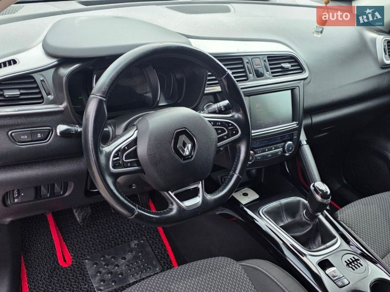Позашляховик / Кросовер Renault Kadjar 2016 в Новоархангельську
