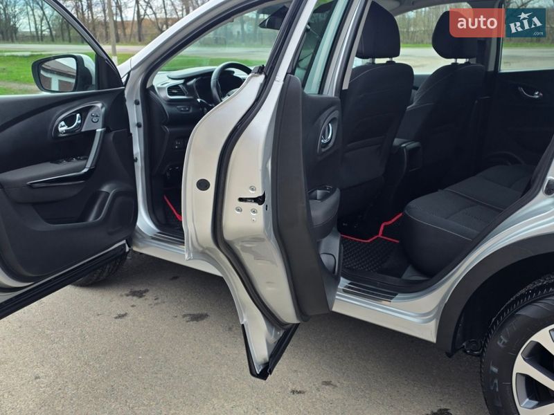 Позашляховик / Кросовер Renault Kadjar 2016 в Новоархангельську