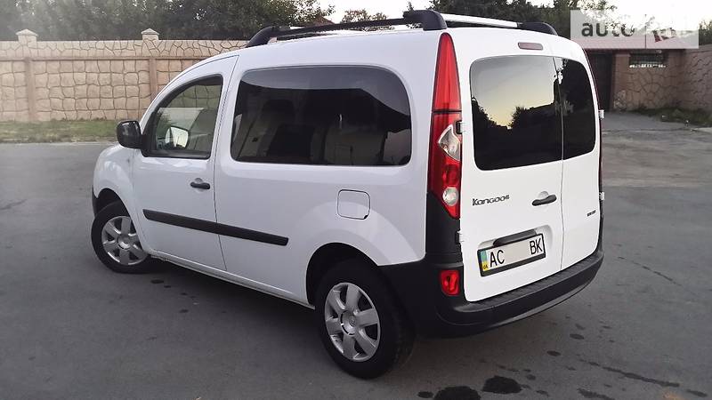 Грузопассажирский фургон Renault Kangoo 2010 в Луцке