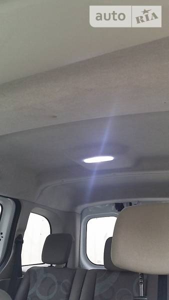 Грузопассажирский фургон Renault Kangoo 2010 в Луцке