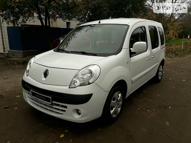 Грузопассажирский фургон Renault Kangoo 2012 в Полтаве