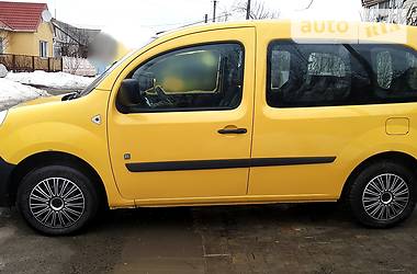 Вантажопасажирський фургон Renault Kangoo 2012 в Нових Санжарах