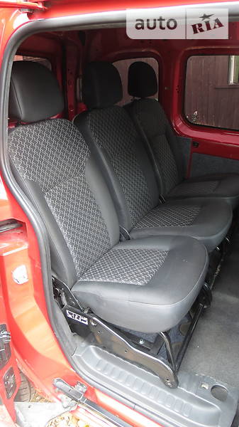 Минивэн Renault Kangoo 2010 в Киеве