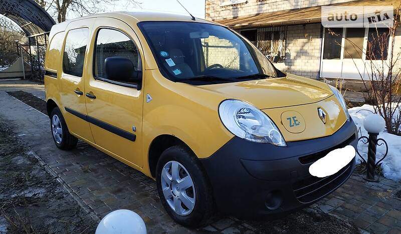 Минивэн Renault Kangoo 2012 в Новых Санжарах