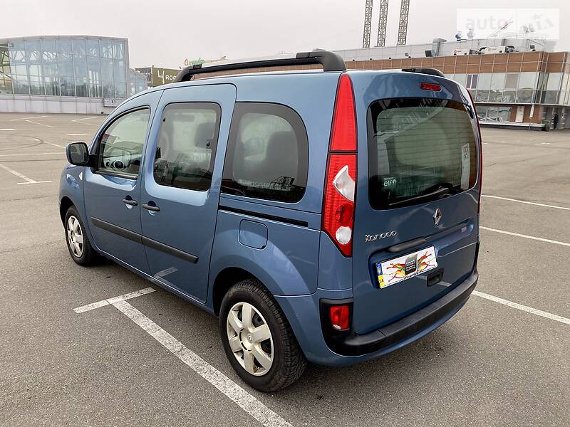 Грузопассажирский фургон Renault Kangoo 2011 в Киеве