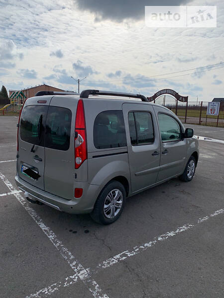 Вантажопасажирський фургон Renault Kangoo 2010 в Луцьку фото 7 Вантажопасажирський фургон Renault Kangoo 2010 в Луцьку