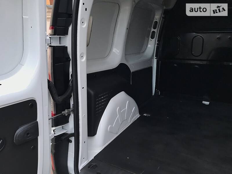 Вантажопасажирський фургон Renault Kangoo 2016 в Дубні