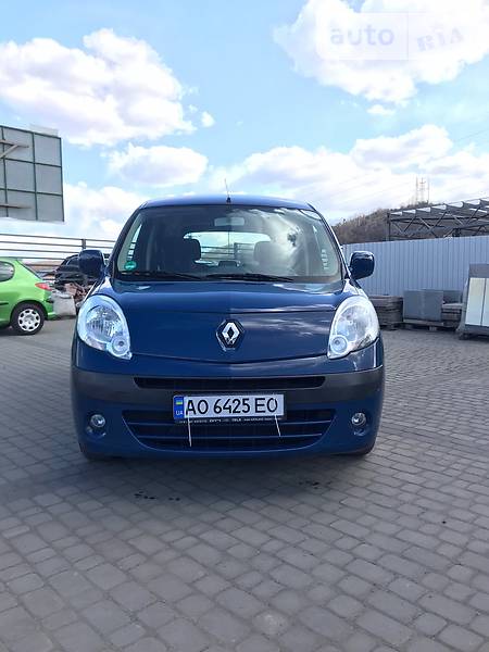 Мінівен Renault Kangoo 2011 в Мукачевому