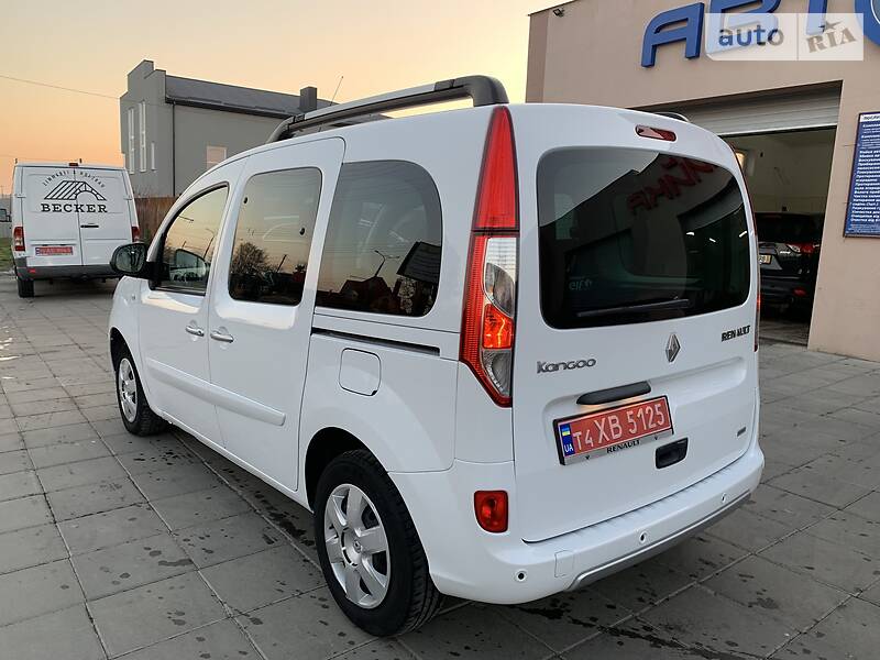 Вантажопасажирський фургон Renault Kangoo 2017 в Луцьку
