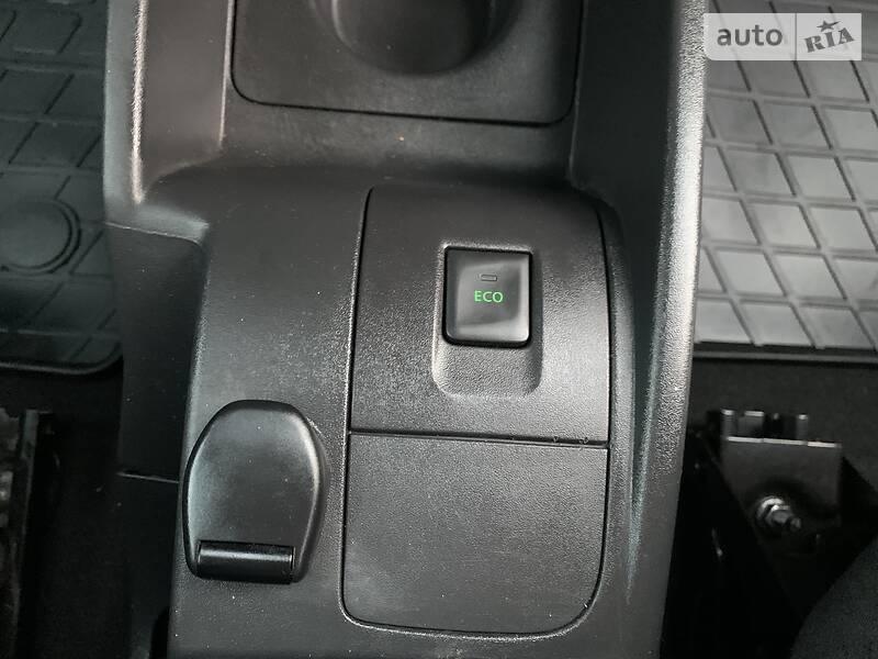 Вантажопасажирський фургон Renault Kangoo 2017 в Луцьку