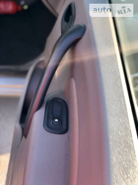 Вантажопасажирський фургон Renault Kangoo 2008 в Луцьку