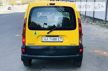 Вантажопасажирський фургон Renault Kangoo 2001 в 