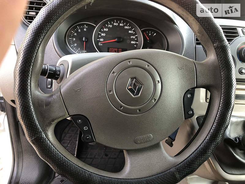 Вантажопасажирський фургон Renault Kangoo 2010 в Дніпрі