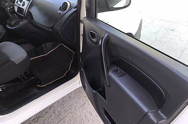 Вантажопасажирський фургон Renault Kangoo 2017 в 