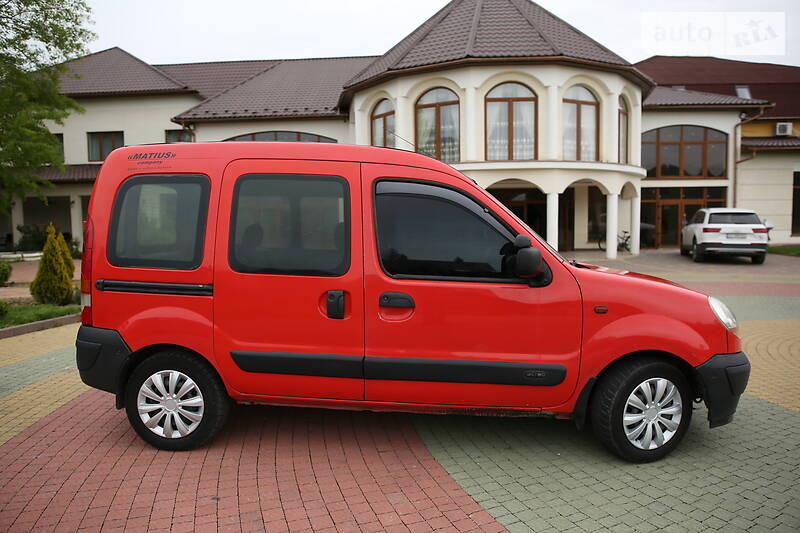 Мінівен Renault Kangoo 2004 в Іршаві