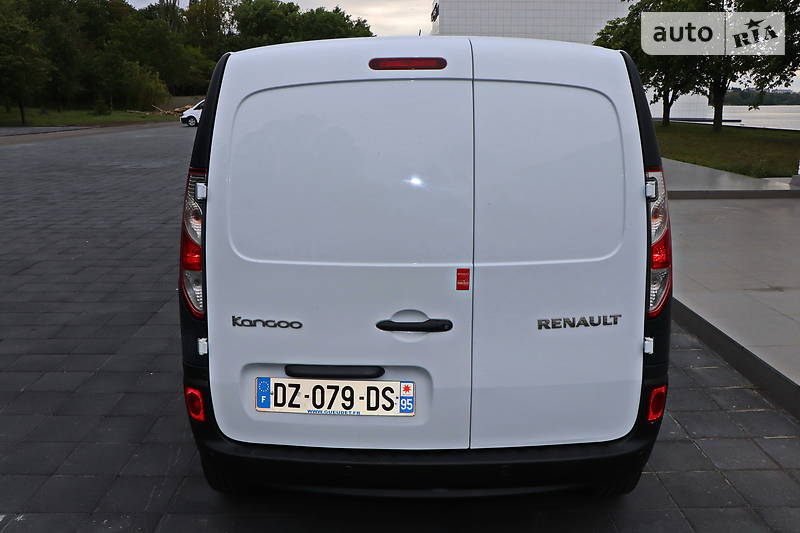 Вантажопасажирський фургон Renault Kangoo 2016 в Кременчуці
