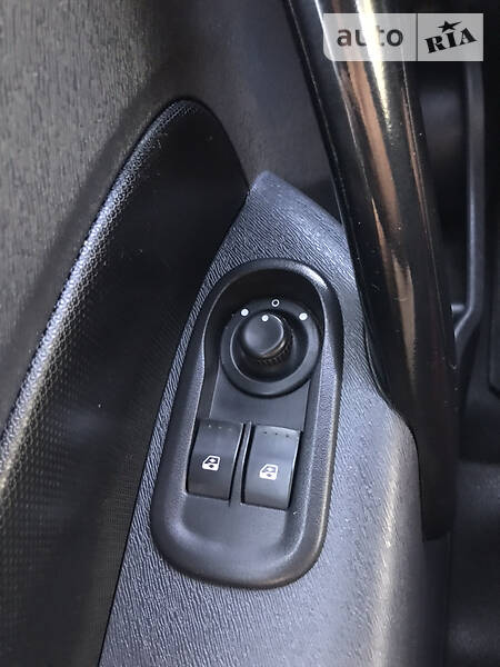 Вантажопасажирський фургон Renault Kangoo 2012 в Житомирі