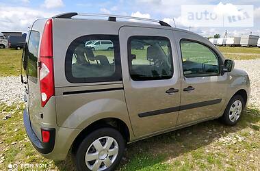 Мінівен Renault Kangoo 2011 в 