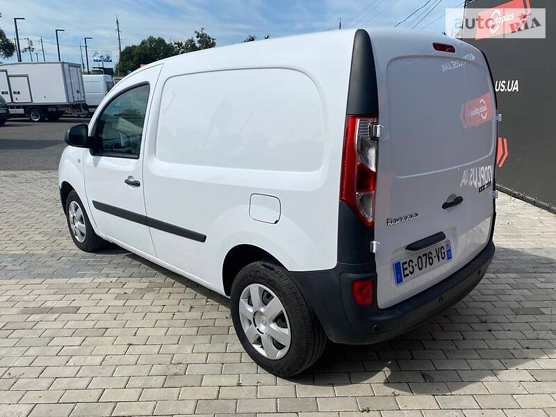 Вантажопасажирський фургон Renault Kangoo 2016 в Луцьку