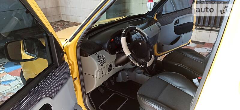 Вантажопасажирський фургон Renault Kangoo 2008 в Богородчанах