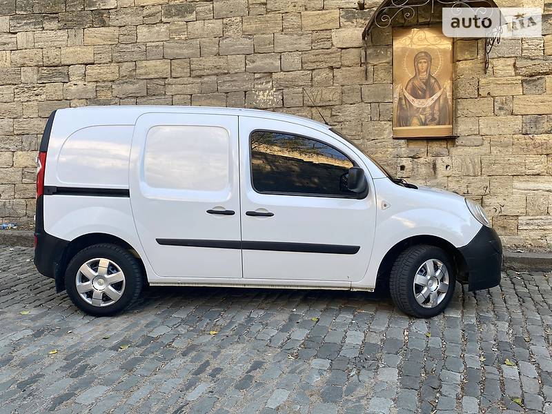 Вантажопасажирський фургон Renault Kangoo 2011 в Миколаєві