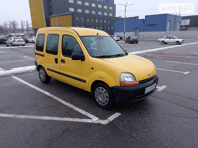 Минивэн Renault Kangoo 2001 в Киеве