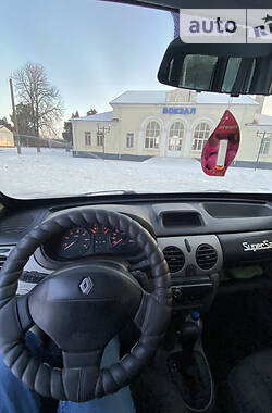 Минивэн Renault Kangoo 2004 в Новой Каховке