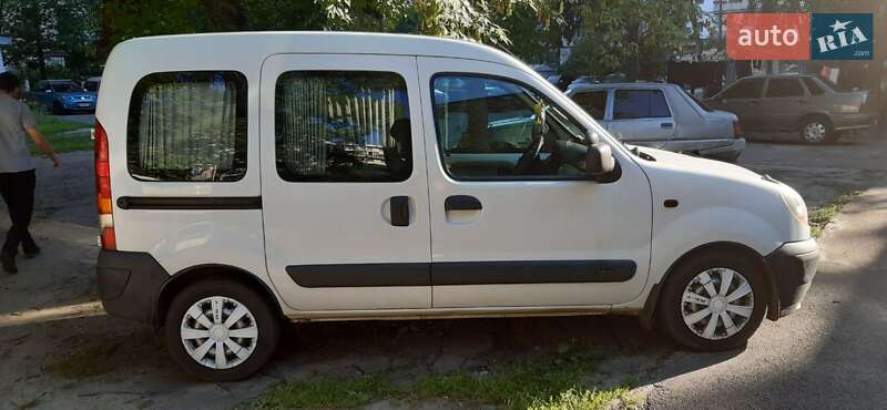 Минивэн Renault Kangoo 2003 в Славянске